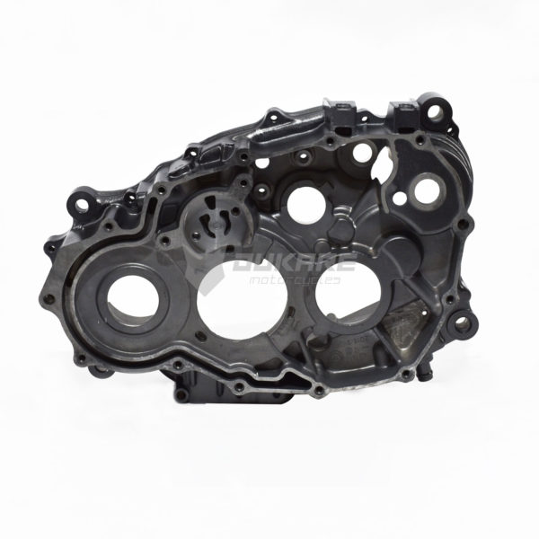 TAPA INTERIOR MOTOR DERECHA