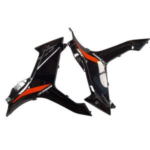 PLASTICO LATERAL INFERIOR NEGRO PA